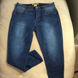 Democracy Capri Jeans